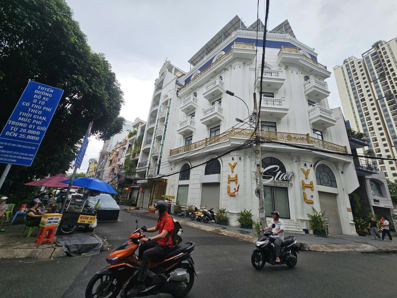 Cho thuê nhà góc 2 mặt tiền mới xây 283/107 Cách Mạng Tháng Tám Quận 10